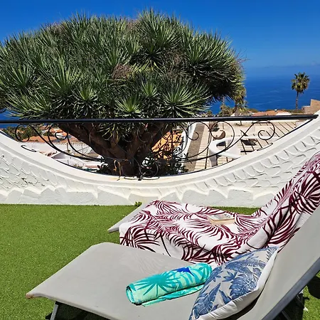 Sunny Tenerife - Ocean Views Apartment